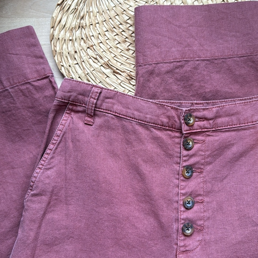 ABERCROMBIE & FITCH • PANTS - Picture 5 of 5